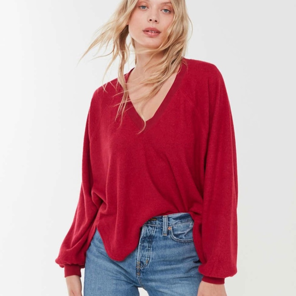 Urban Outfitters Lilith Cozy V-Neck top in Red